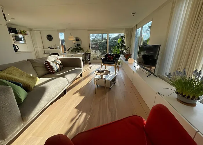 Omheind Natuurhuisje, Prive En Licht, Veluwe, Naast Het Bos, Zeer Rustig Feriehus