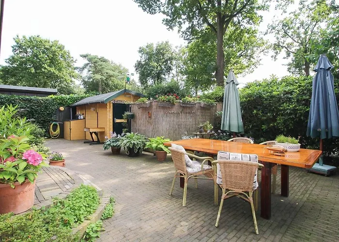 Omheind Natuurhuisje, Prive En Licht, Veluwe, Naast Het Bos, Zeer Rustig